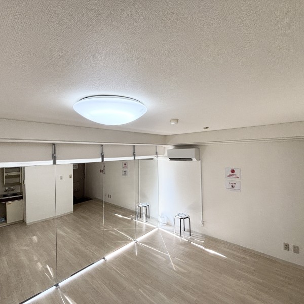 大型ミラー4枚設置